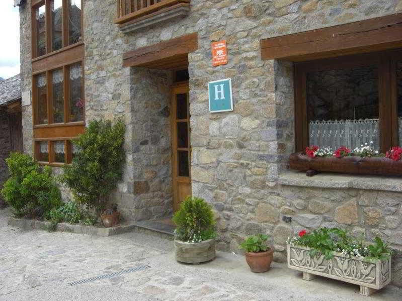 Hotel Lo Paller Valencia D'Aneu Eksteriør bilde